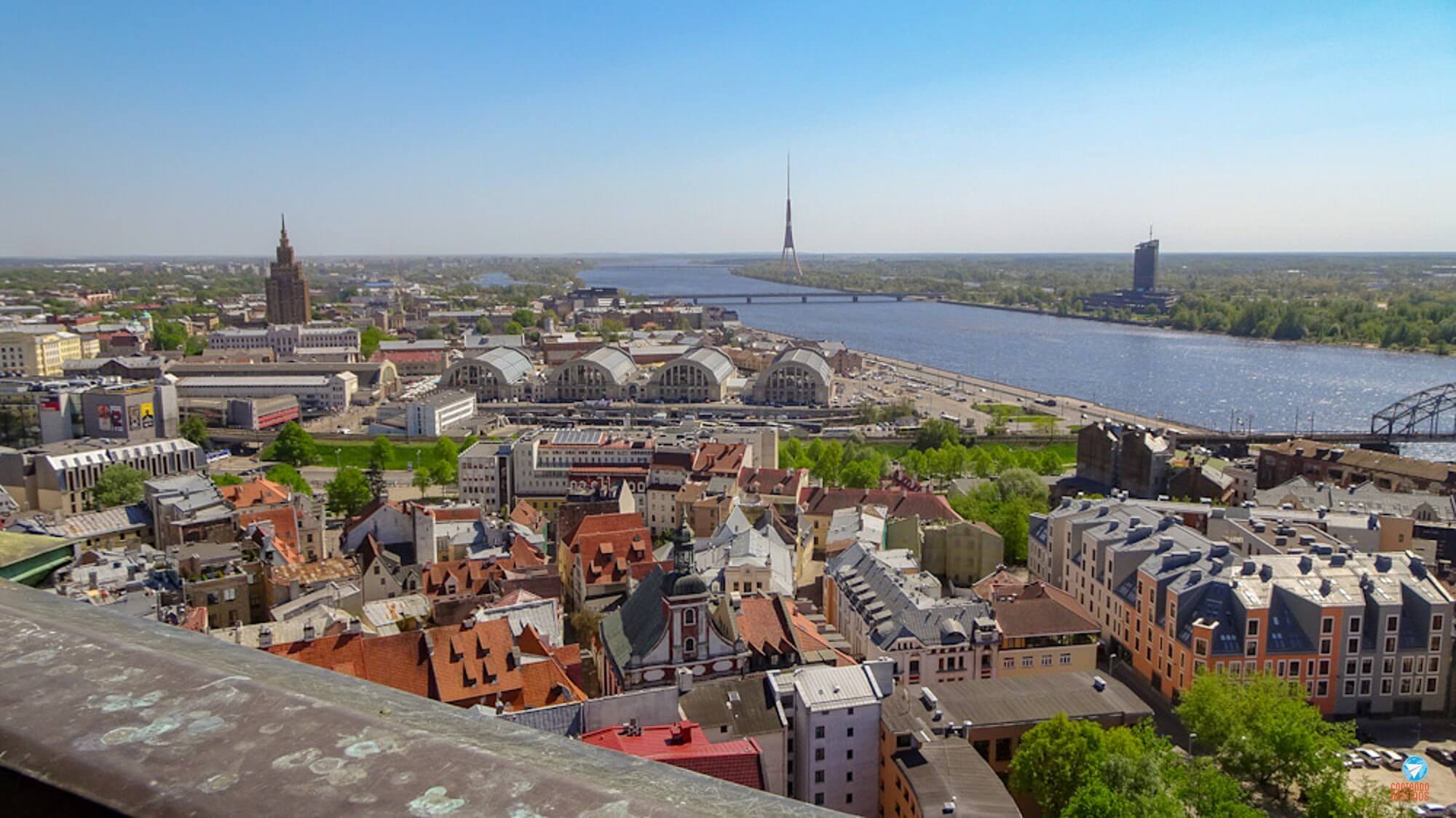 Vista da Igreja de São Pedro em RIga